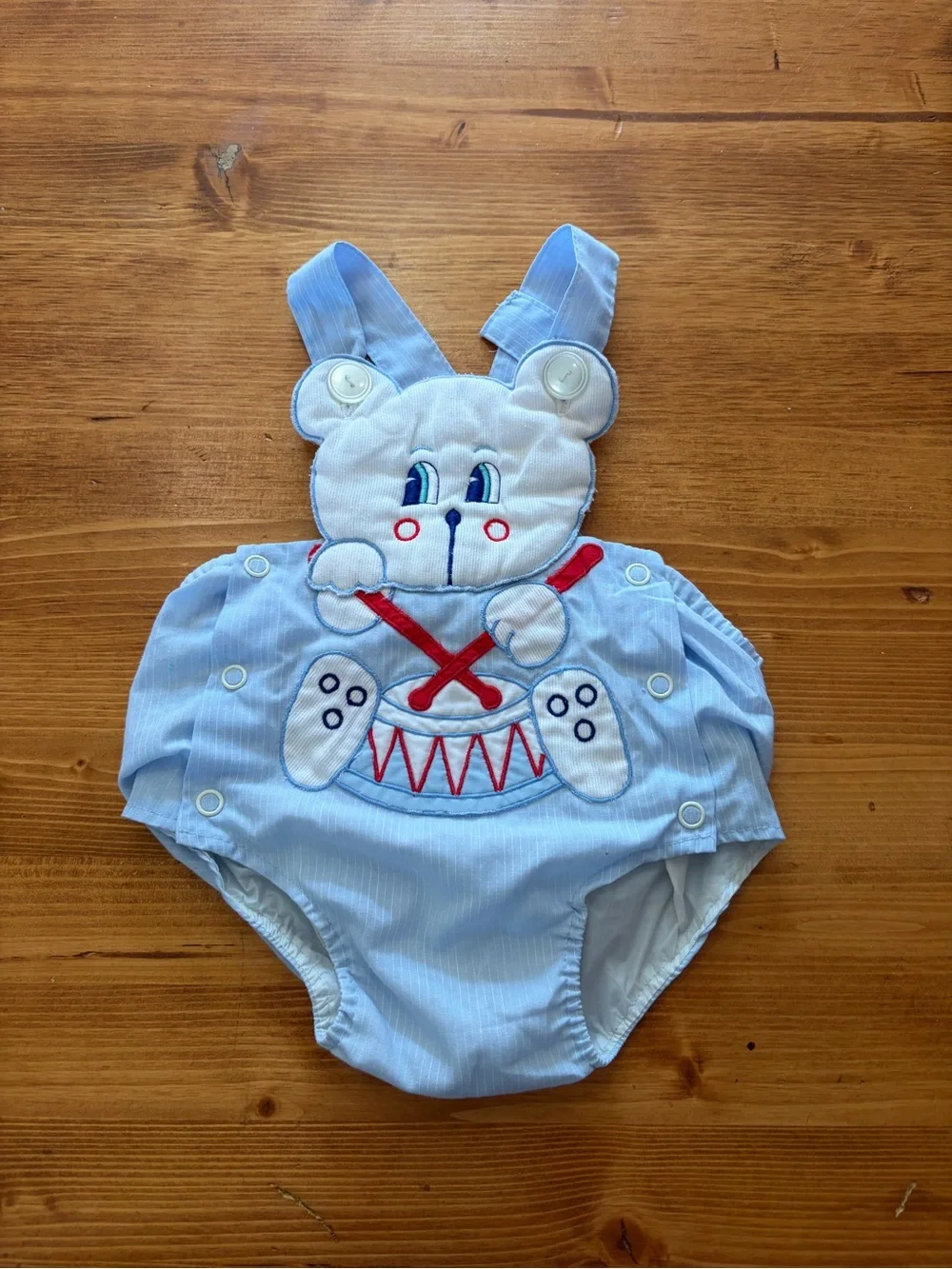Vintage Baby Romper Sz 3-6 Months Blue Embroidered Teddy Bear Plastic Lined Drum